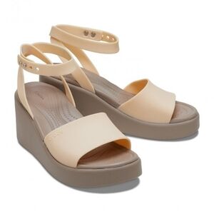 CROCS Brooklyn Ankle Strap Wedge Platform Sandals Size 10